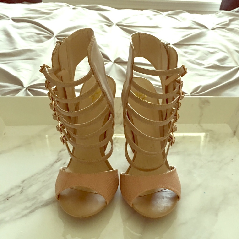 2Bebe stiletto heels with zipper enclosure